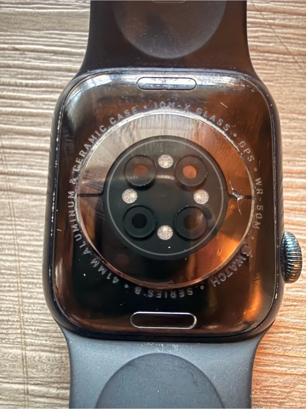 Apple minor scratches